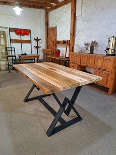 MESA DE PETIRIBI PATAS W - Muebles Priscob