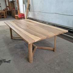 MESA DE PETIRIBI 2.40 X 1.20 PATAS MODELO Y - Muebles Priscob
