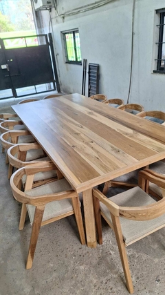 MESA DE PETIRIBI CON MARCO + SILLAS COLONIALES + ALMOHADONES - comprar online