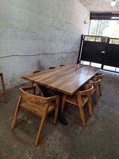 MESA DE GUAYUBIRA + SILLAS + SILLONCITOS