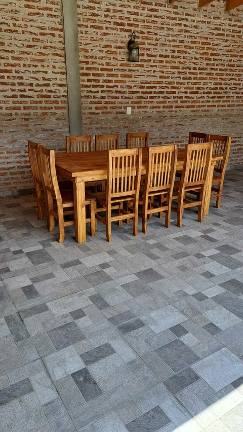 MESA ESTILO CAMPO DE 3.00 X 1.20 + 14 SILLAS TODO TEÑIDO Y ENCERADO