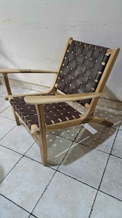 POLTRONA TEJIDA CON APOYA BRAZOS - comprar online