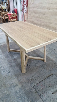 MESA EXTENSIBLE EN PETIRIBI en internet