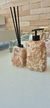 Kit saboneteira e difusor para banheiro
Conjunto para banheiro
Kit lavabo
Saboneteira decorativa
Difusor de ambiente banheiro
Acessórios de banheiro
Kit higiene banheiro
Kit banheiro pedra natural
Kit saboneteira luxo
Kit banheiro mármore  ônix 
sabonetei