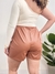 Shorts saia de courinho - CARAMELO na internet