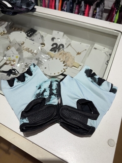 Guantes deportivos