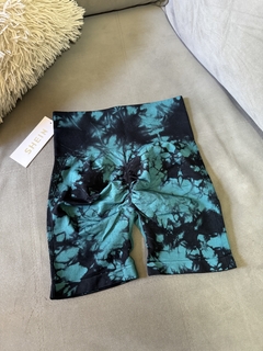 Seamless corta batik talle 1