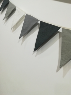 BANDERIN x10 TRIANGULOS