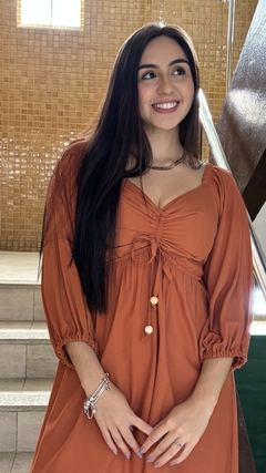 VESTIDO CURTO MANGA BUFANTE - AVELÃ na internet