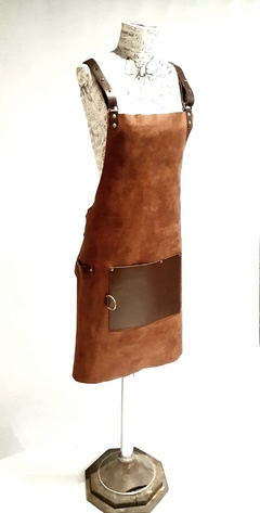DELANTAL DE CUERO - comprar online