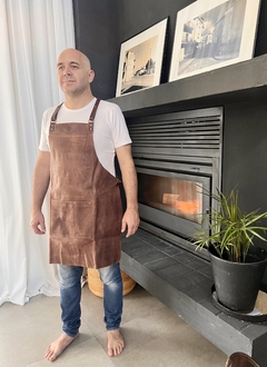 DELANTAL DE CUERO - comprar online