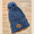 GORRO DE LANA CON POMPOM AZUL