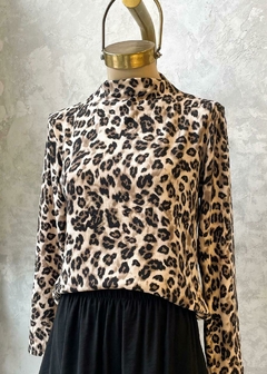 [LANILLA] Polera animal print - comprar online