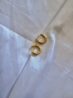 Brinco Argola Lisa Banho Ouro 18k