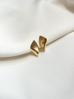 Brinco Celestial Elegance Banho Ouro 18k