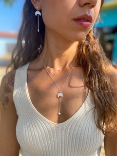 Pingente Clara na internet