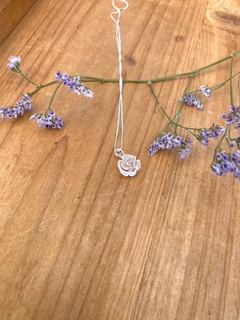 Pingente Flor Quartzo Transparente - loja online