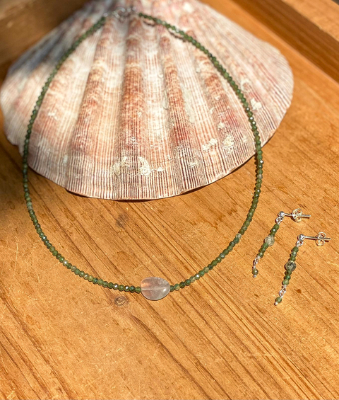 Choker Cristais Naturais - Esmeralda