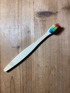 Escova de Dente Ecológico Cores Sortidas