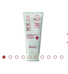 PROTETOR SOLAR FACIAL COM COR FÍSICO NATURAL & VEG
