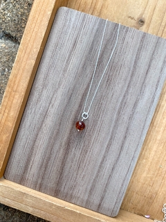 Pingente Minimalista Âmbar Cognac - comprar online