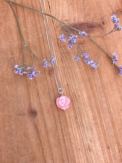 Pingente Minimalista Flor Coral - comprar online