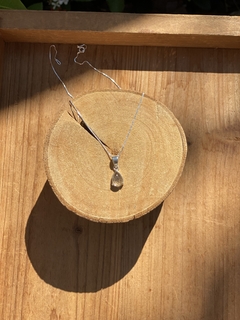 Pingente Quartzo transparente - Flor do Mar