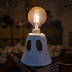Ghost Light - Luminária Bivolt na internet