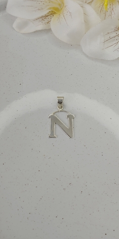 Inicial N - D0013