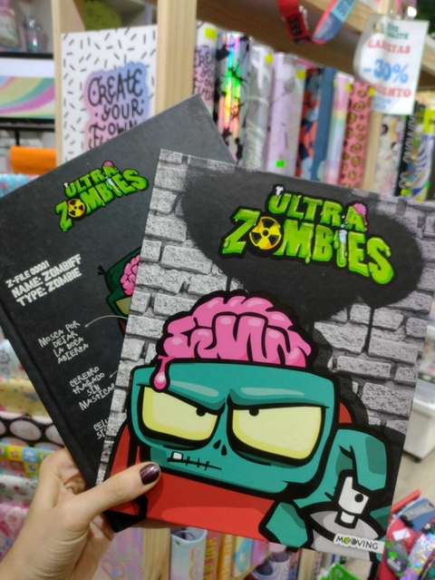 CUADERNO MOOVING T. DURA 19,5 X 24 X 48 HJS. RAYADO ULTRA ZOMBIES
