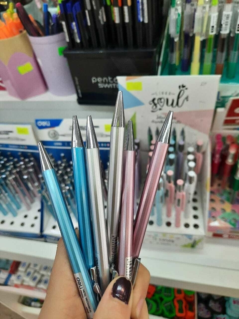 PORTAMINAS DELI METAL 0,5 MM