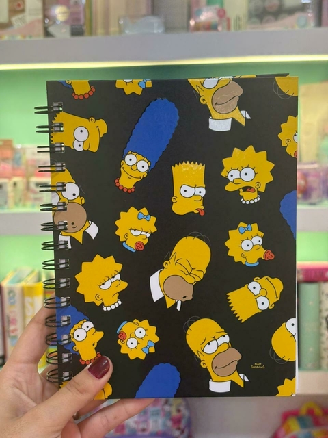 CUADERNO 16 X 21 MOOVING TAPA DURA 80 HOJAS RAYADO ESPIRAL SIMPSONS