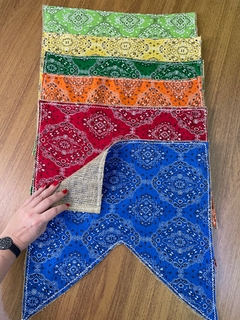 Jogo Americano Bandeirinha Juta com Bandanas (Cada - comprar online