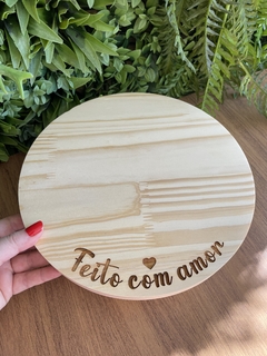 Boleira com gravação “Feito com Amor” - comprar online