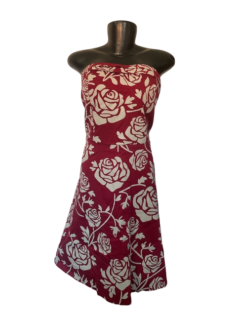 Vestido tomara que caia flores