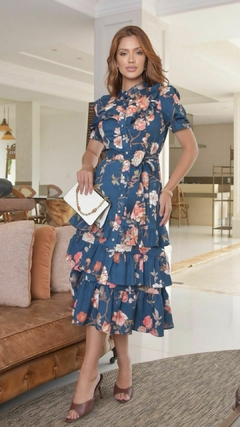 Vestido Âmber Floral Azul Crepe Marrocos Saia Com Babados (Possui Forro) - Renata Schaper Boutique Moda Evangélica