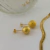 Brinco Bolinha Grande Craquelado Glitter banhado a ouro 18k