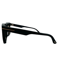 TOM FORD 1207-52-01A na internet