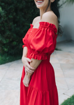 Vestido Malu vermelho na internet