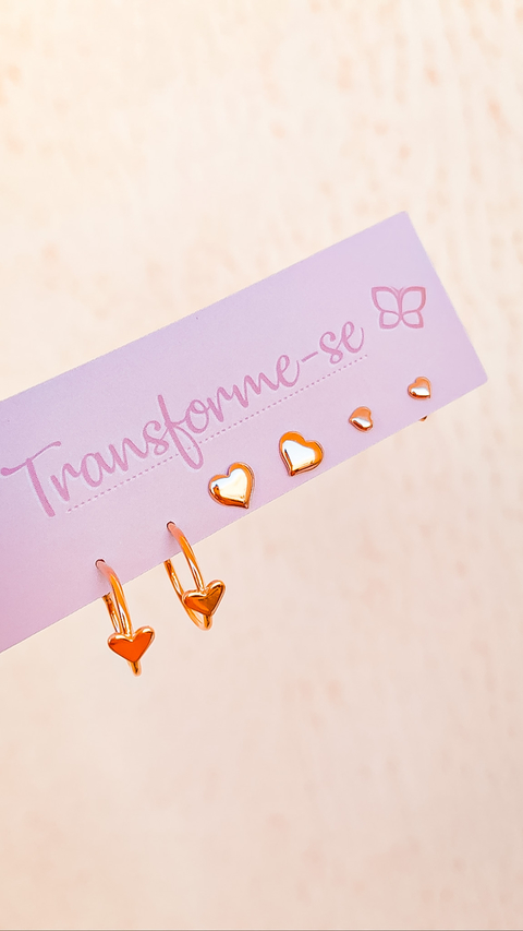 KIT BRINCOS ROMMANEL MEIA ARGOLA COM CORAÇÃO AO MEIO + BRINCOS CORAÇÃO