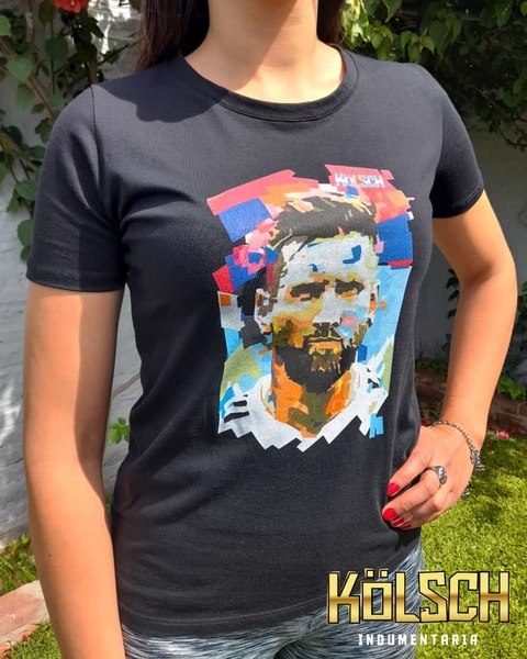 Remera Mesías Art (Versión femenina)