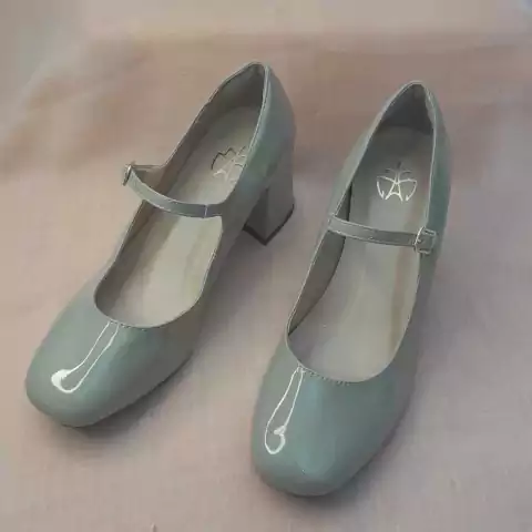 Sapato Boneca Feminino Verniz Salto Grosso Avela