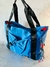 Bolso universitario "Las Oreiro" en internet
