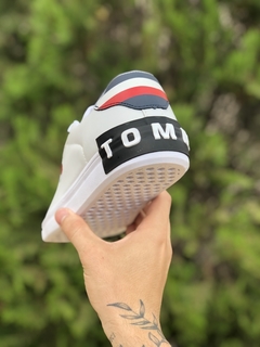 Tommy Hilfiger sapatênis sintético na internet