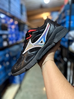 Imagem do Mizuno Sky Medal o Lendário Camaleão