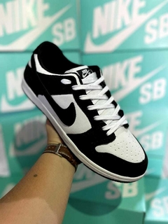 Nike Dunk Low SB