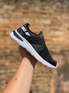 Nike Split Ultra Leve na internet