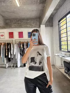 REMERA NUDE - comprar online