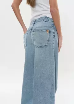 BAGGY CROSS en internet