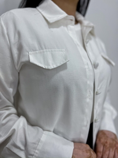 Camisa Joana na internet